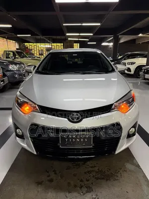 Toyota Corolla S w/Special Edition Pkg (1.8L 4cyl CVT) 2016 Silver