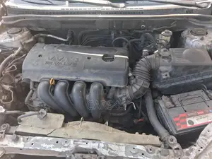 Toyota Corolla 2005 Silver