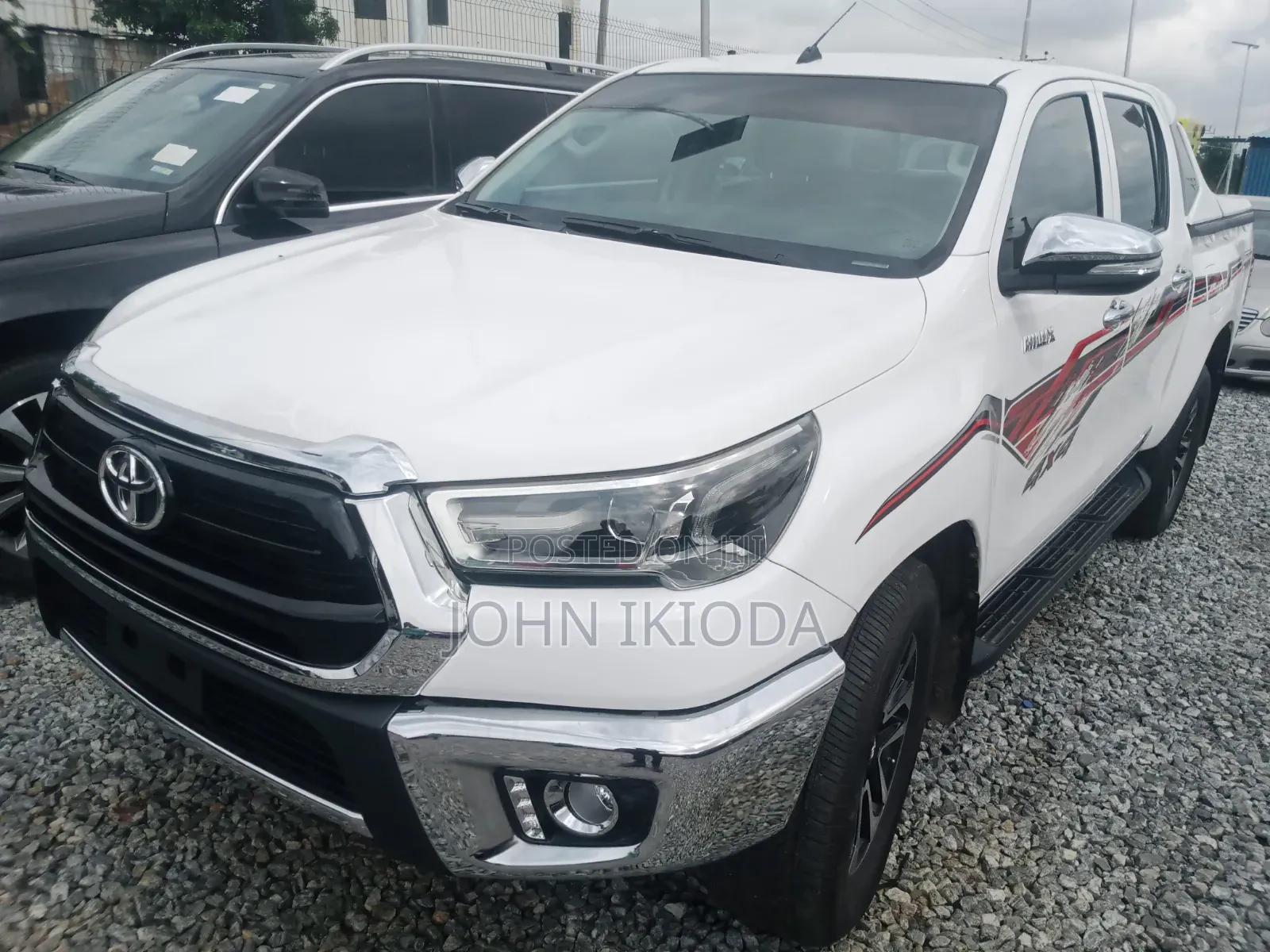 Toyota Hilux 2017 White