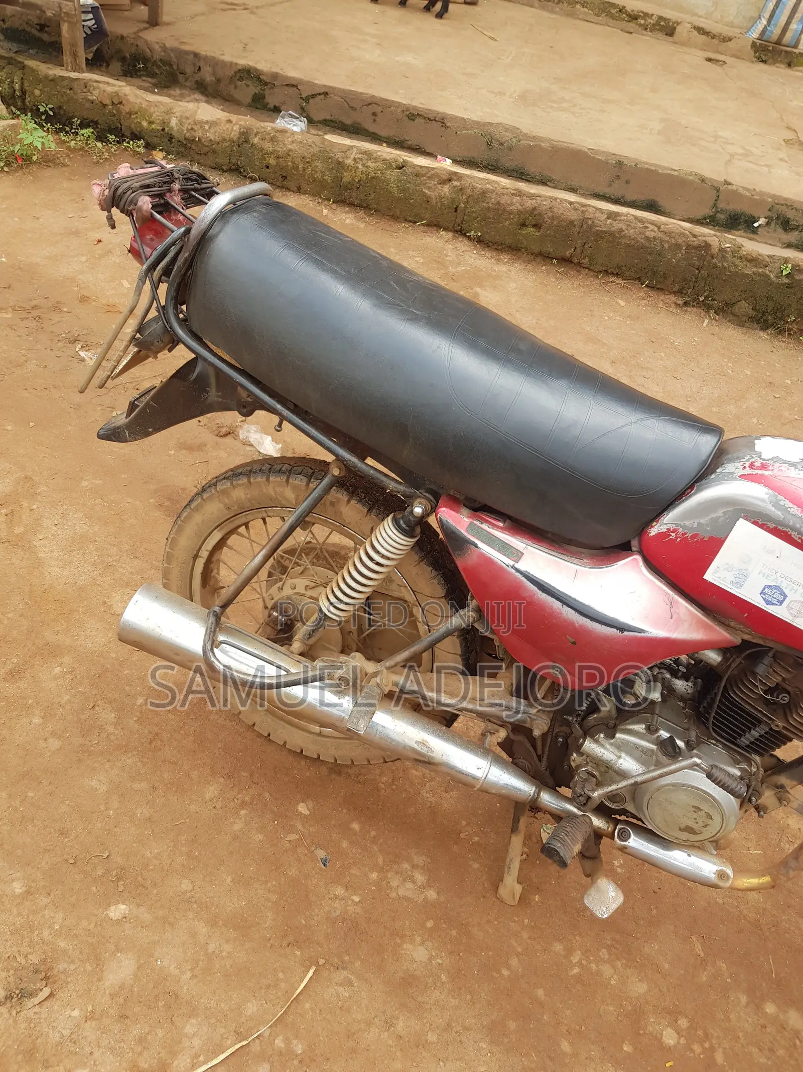 Bajaj Boxer 2015 Red