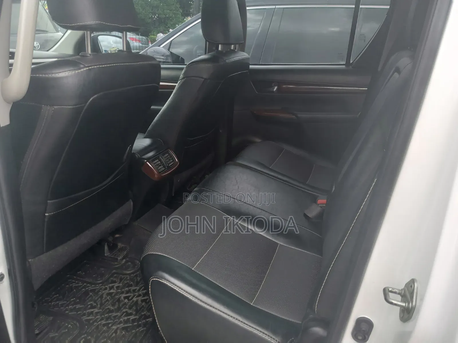 Toyota Hilux 2017 White