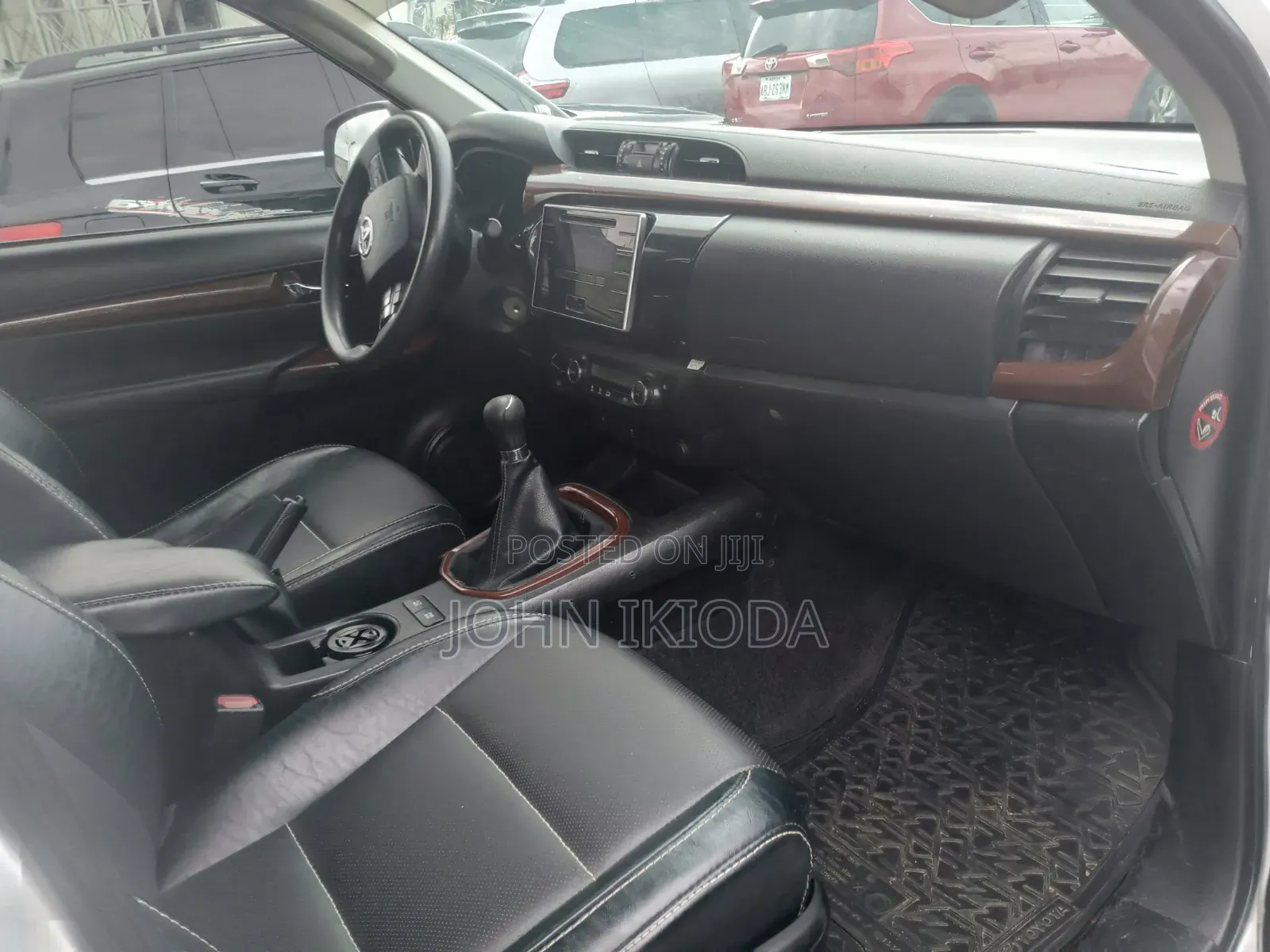 Toyota Hilux 2017 White