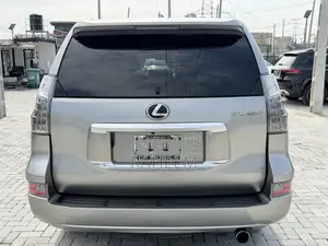 Lexus GX 460 2021 Gold