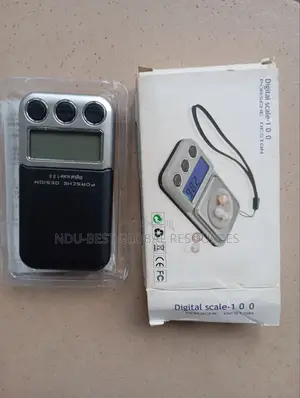 Digital Pocket Scale "Porsche Design" Model 100