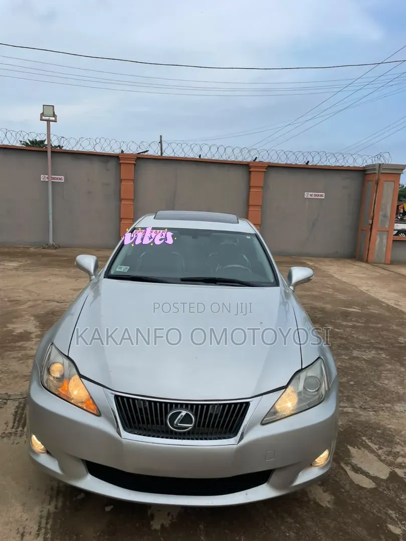 Lexus IS 2010 Silver