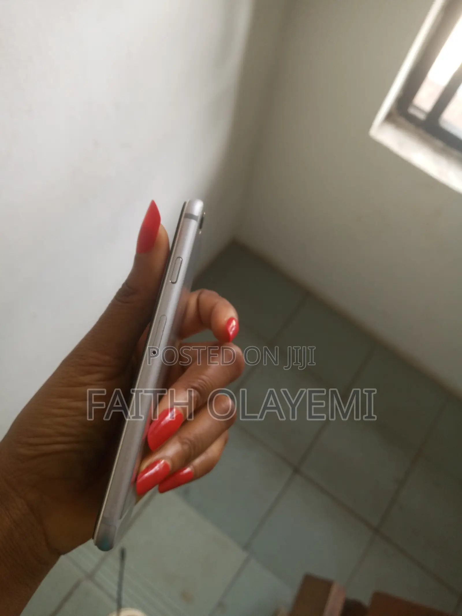 Apple iPhone 6s 64 GB Silver