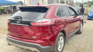 Ford Edge SE AWD 2020 Red