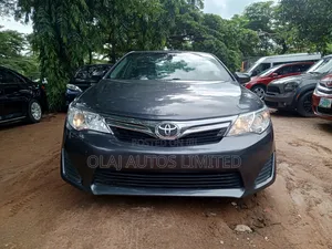Toyota Camry 2013 Gray