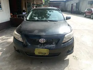 Toyota Corolla 2010 Black
