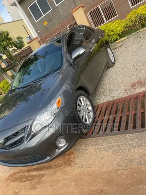 Toyota Corolla 2013 Gray
