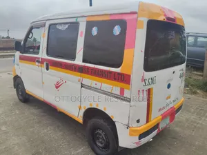 Daihatsu Hijet 2019 White