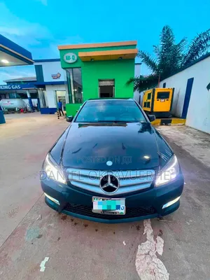 Mercedes-Benz C350 2010