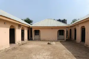 Studio Apartment in Rahma Lodge, Makurdi for sale