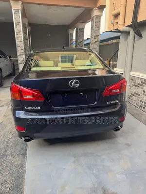 Lexus IS 2008 Blue