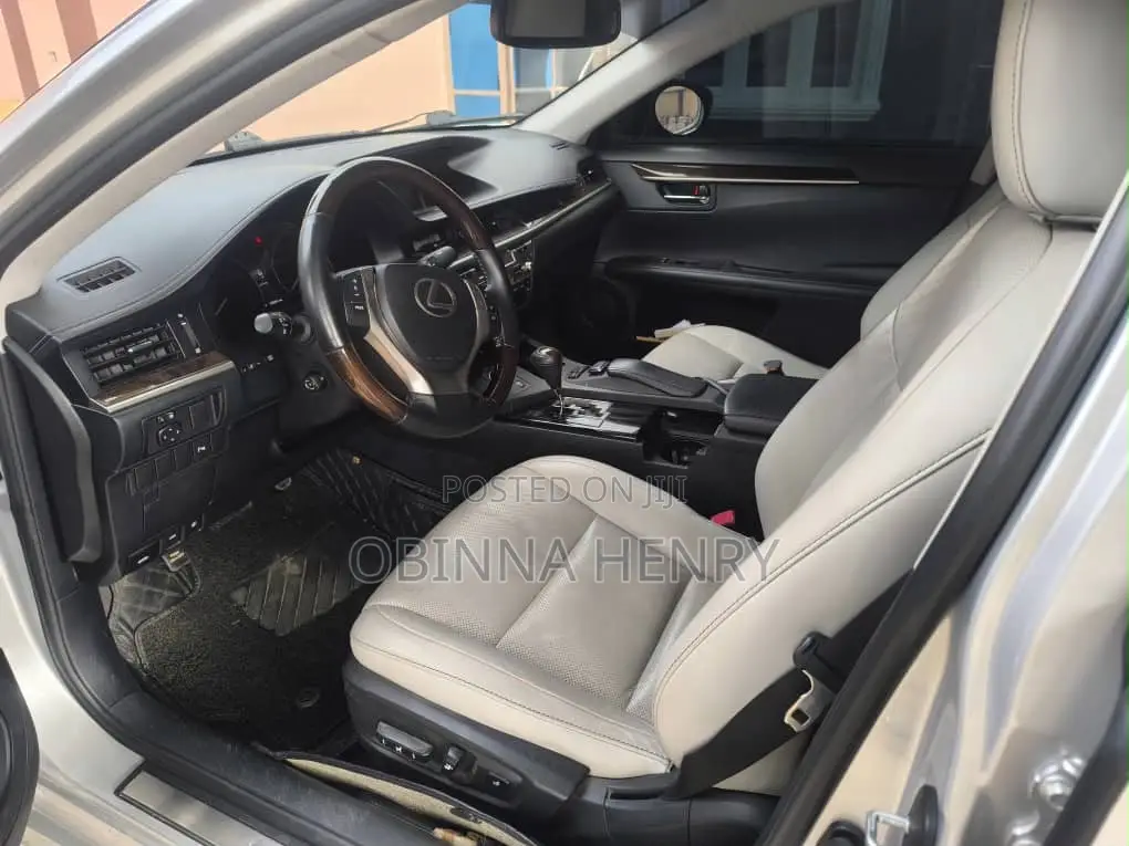 Lexus ES 2014 Silver