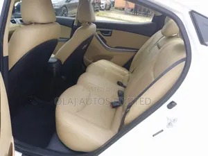 Hyundai Elantra 2015 White