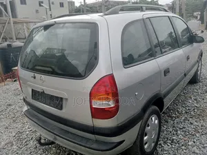 Opel Zafira 2008 Silver