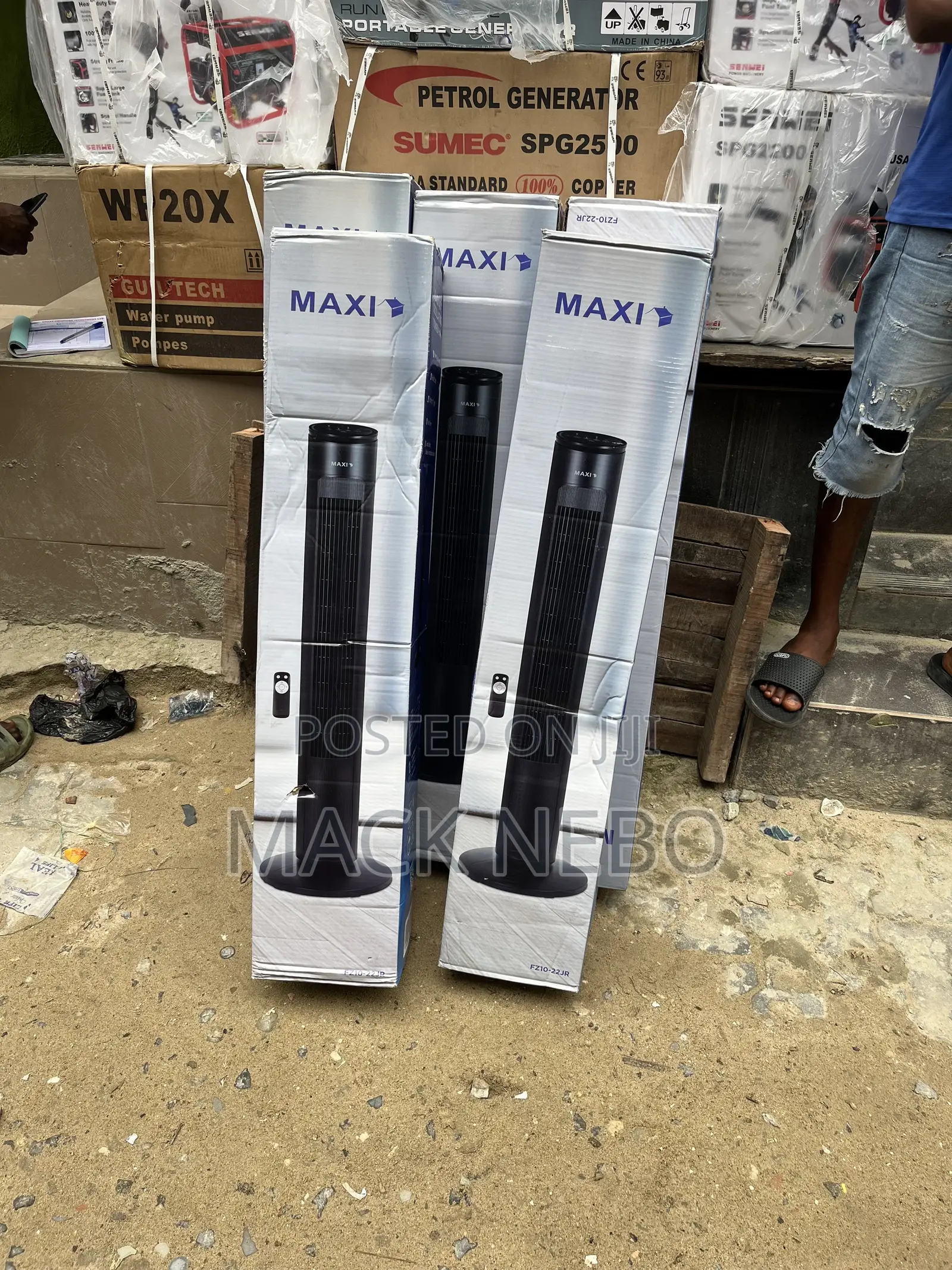 Maxi Tower Fans