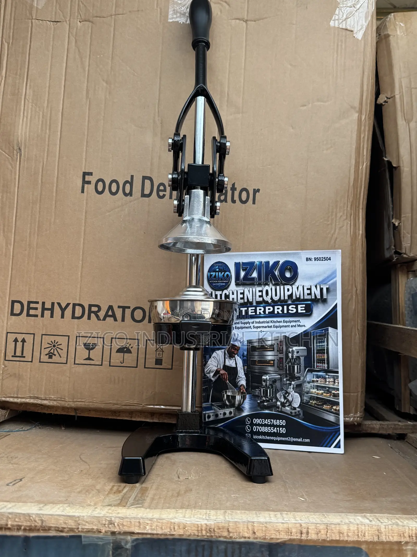 Manual Citrus Extractor