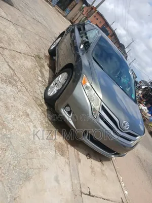 Toyota Venza XLE 4dr Wagon AWD (2.7L 4cyl 6A) 2015 Green