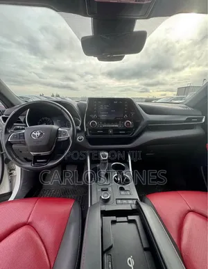 Toyota Highlander XSE 2021 White