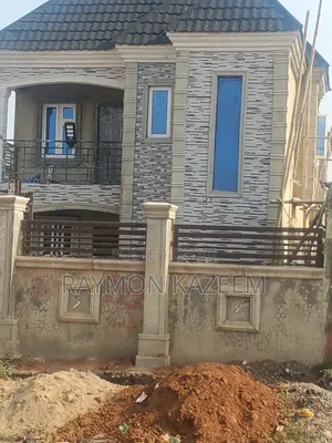 7bdrm Block of Flats in Ijede / Ikorodu for sale