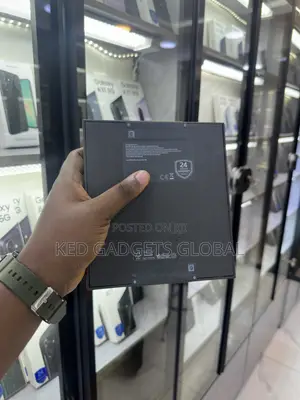 New Samsung Galaxy Fold 512 GB