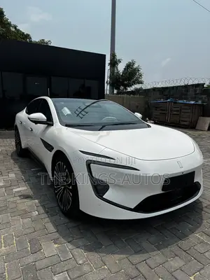 New Avatr 12 2025 White