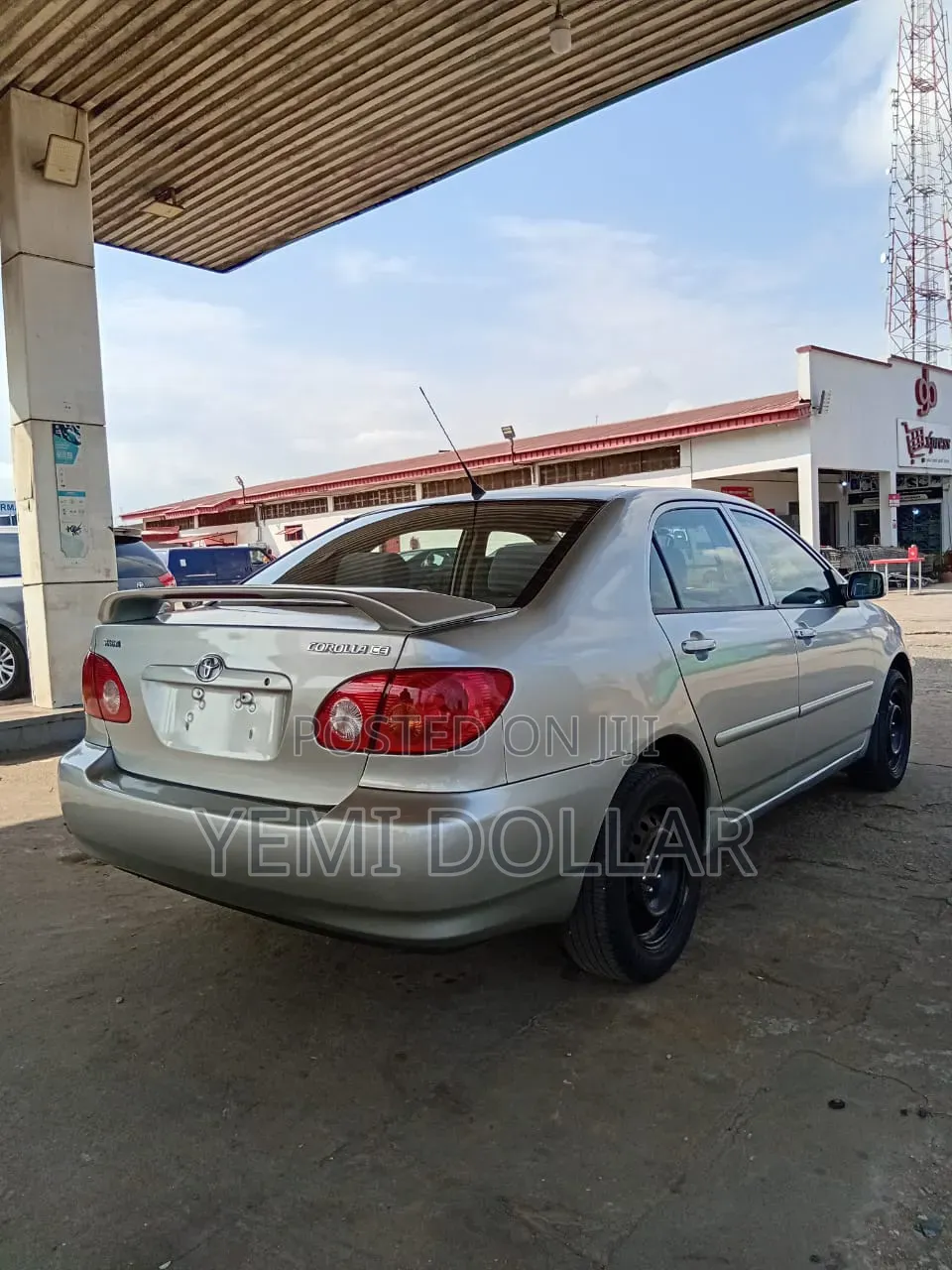 Toyota Corolla 2004 Silver