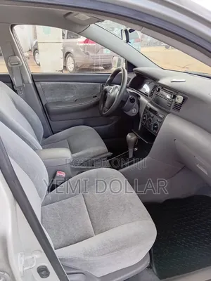 Toyota Corolla 2004 Silver