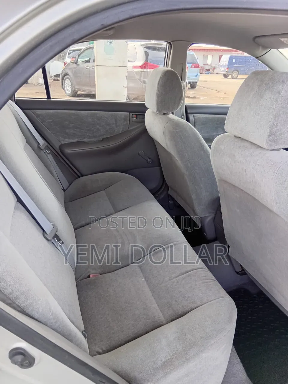 Toyota Corolla 2004 Silver