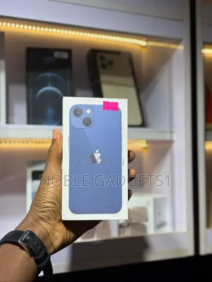 New Apple iPhone 13 128 GB Blue