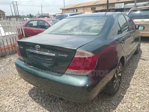 Toyota Camry 2004 Green