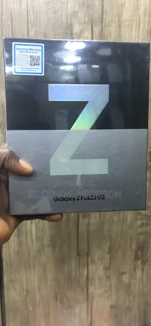 New Samsung Galaxy Fold 512 GB Silver