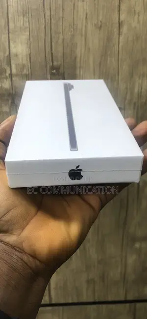 New Apple iPhone 17 256 GB Black