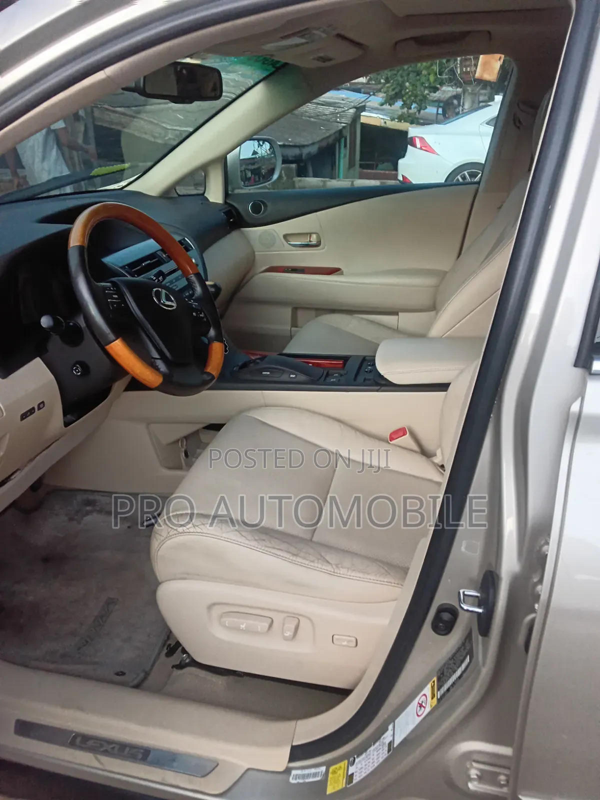 Lexus RX 2012 Gold