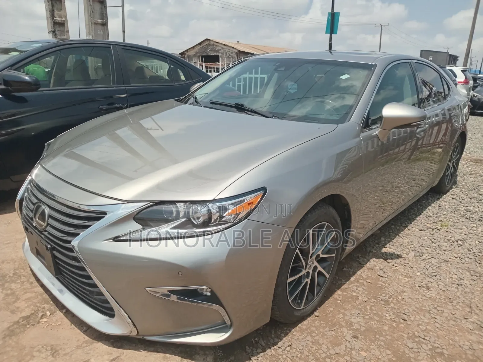 Lexus RX 2018 Gold