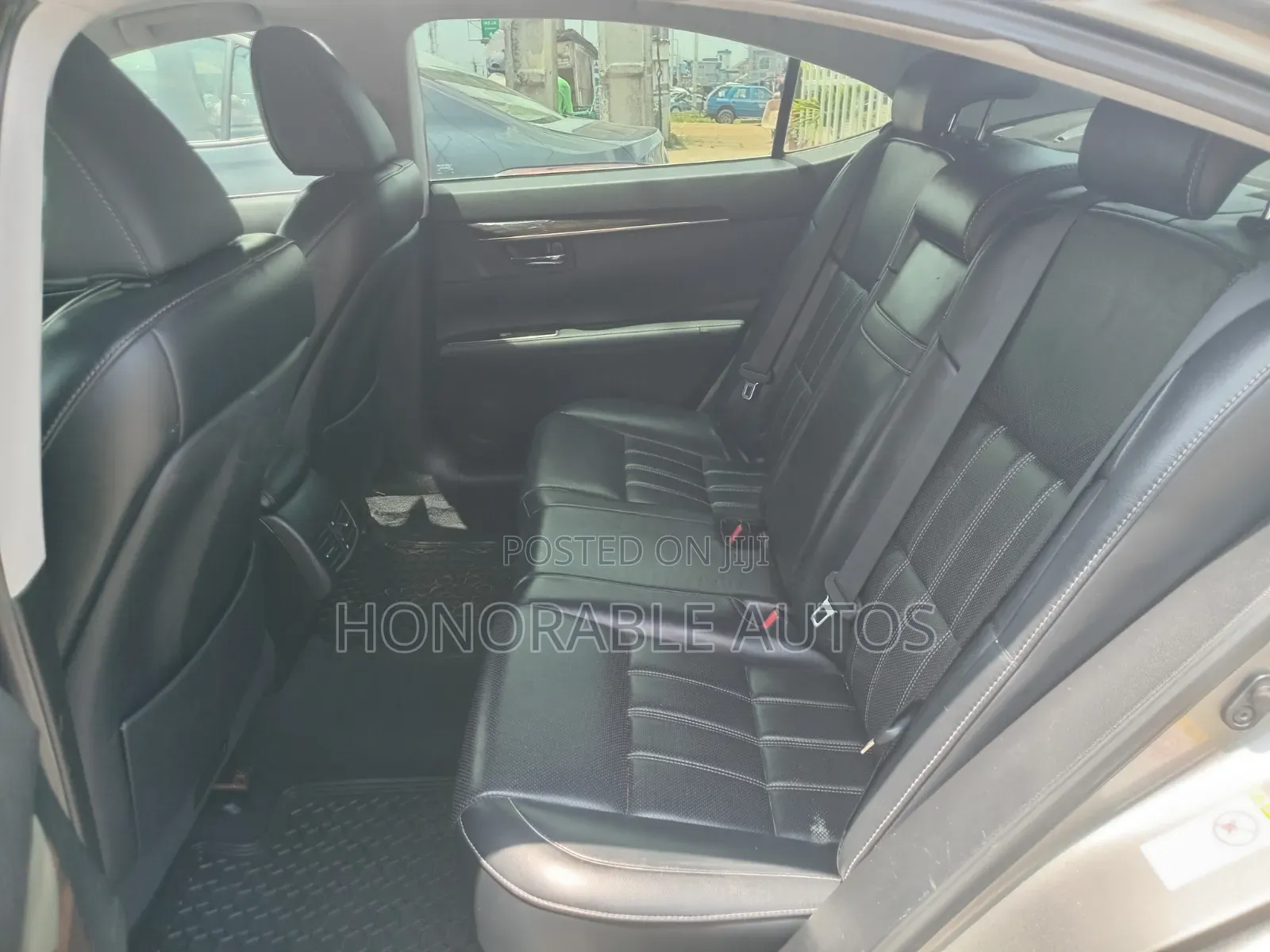 Lexus RX 2018 Gold