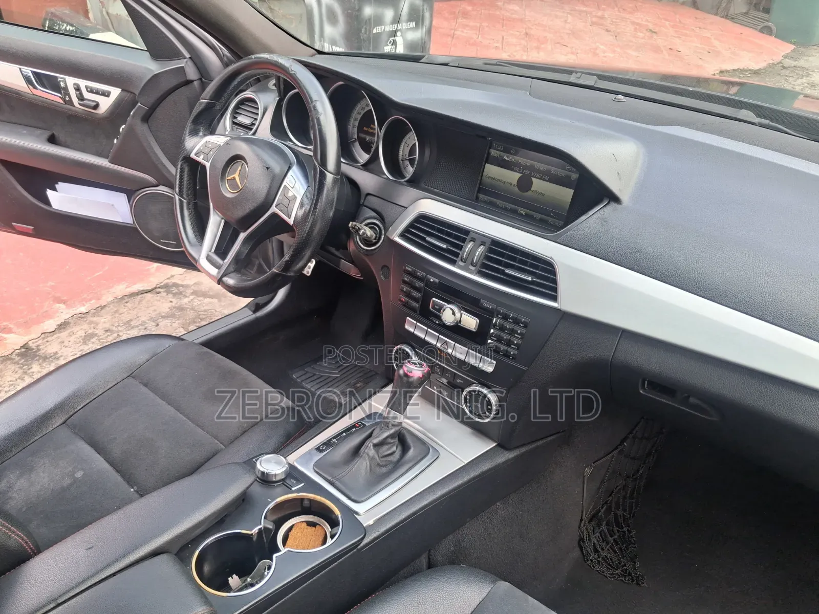 Mercedes-Benz C300 2013 Black