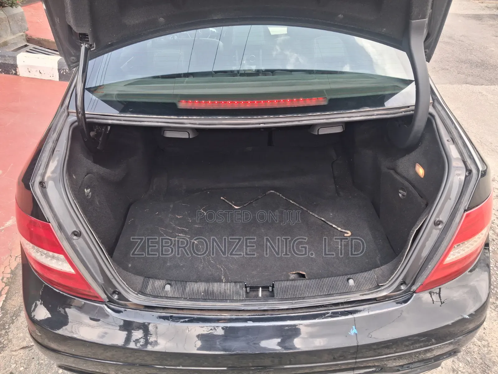 Mercedes-Benz C300 2013 Black