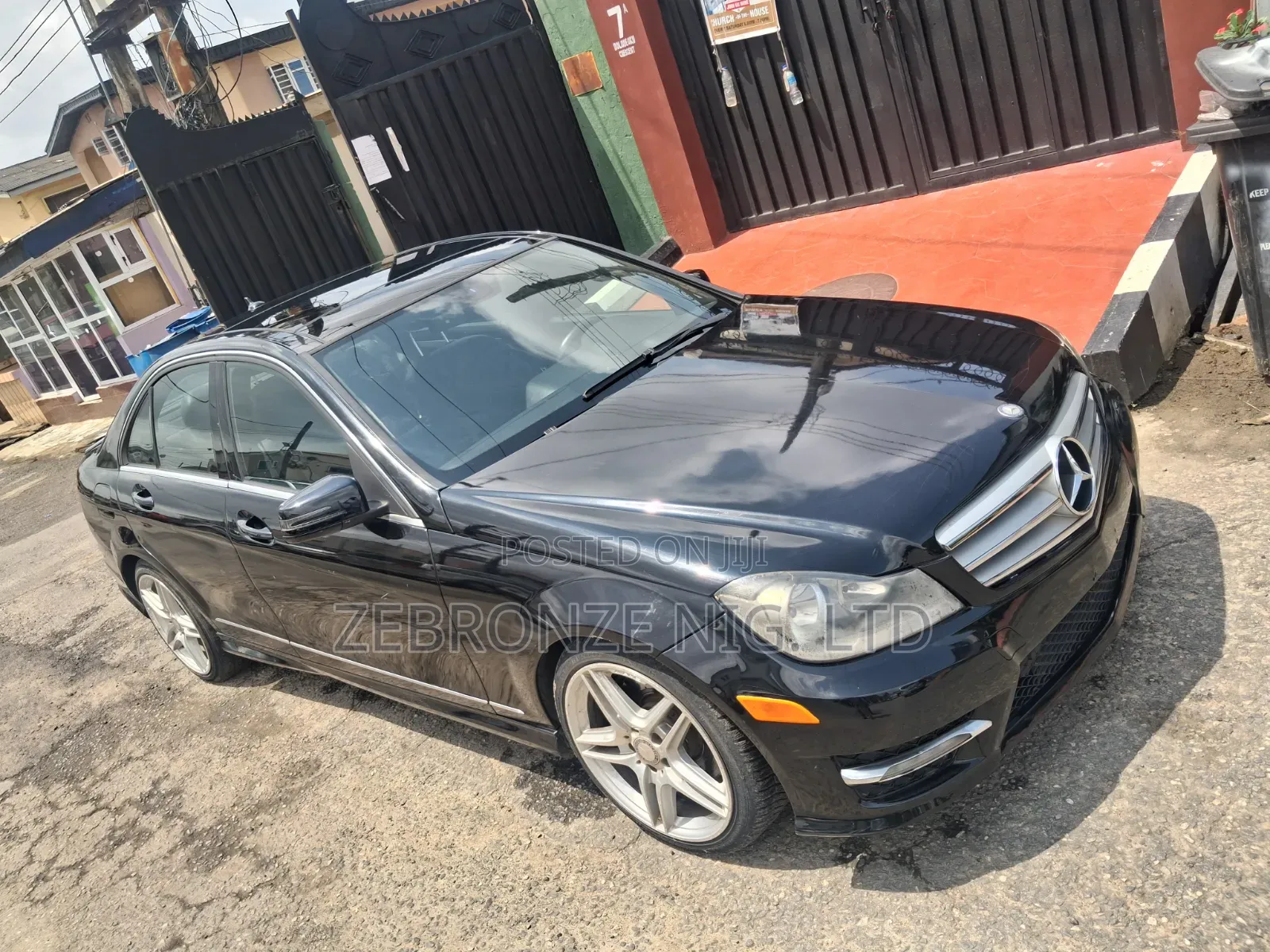 Mercedes-Benz C300 2013 Black