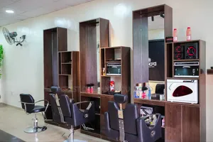 Barber Station Unit