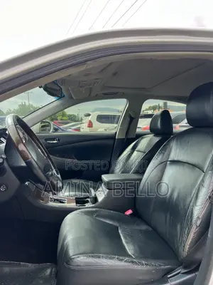 Lexus ES 350 2012