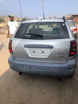 Pontiac Vibe 2006 Silver