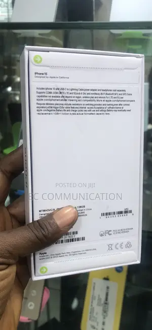 New Apple iPhone 15 128 GB Black