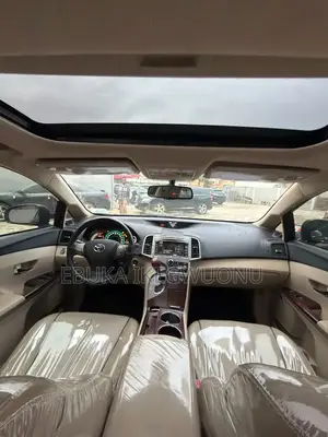 Toyota Venza Limited 2012 Beige