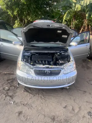 Toyota Corolla 2005 Silver