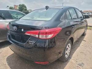 Toyota Yaris 2019 Black