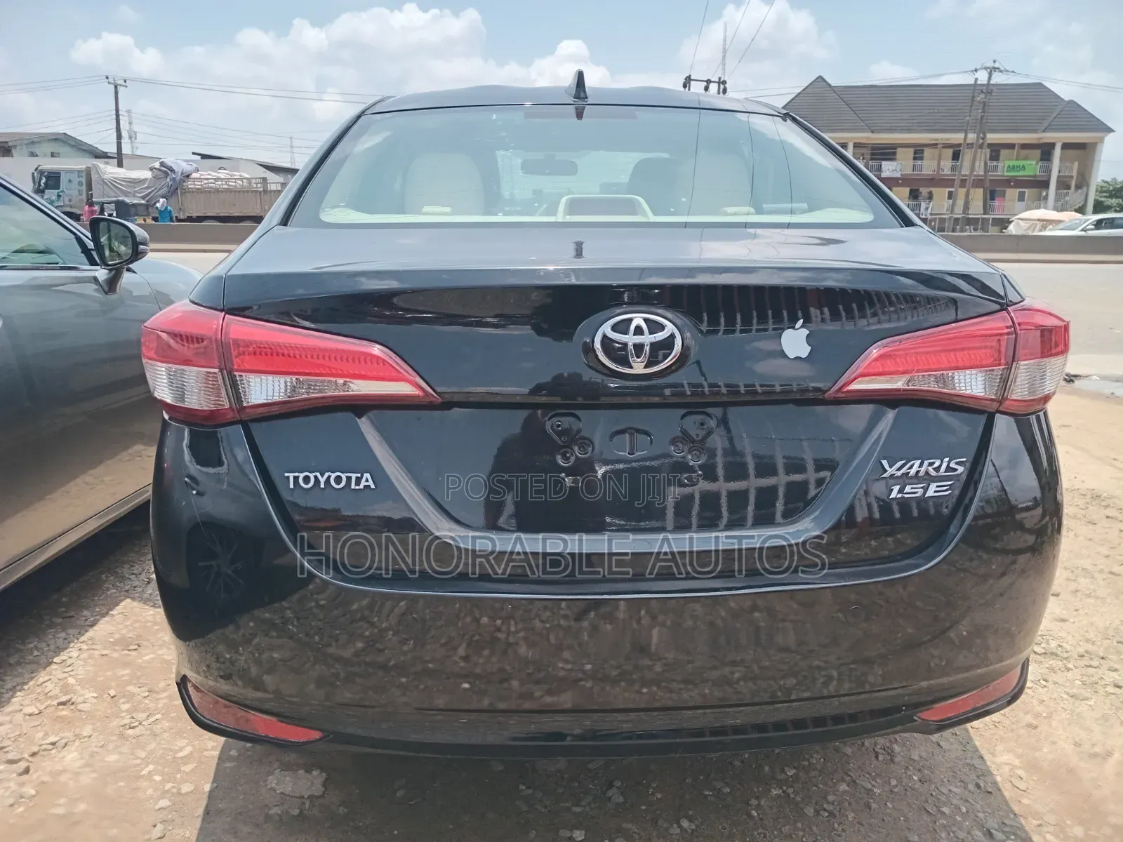 Toyota Yaris 2019 Black