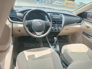 Toyota Yaris 2019 Black